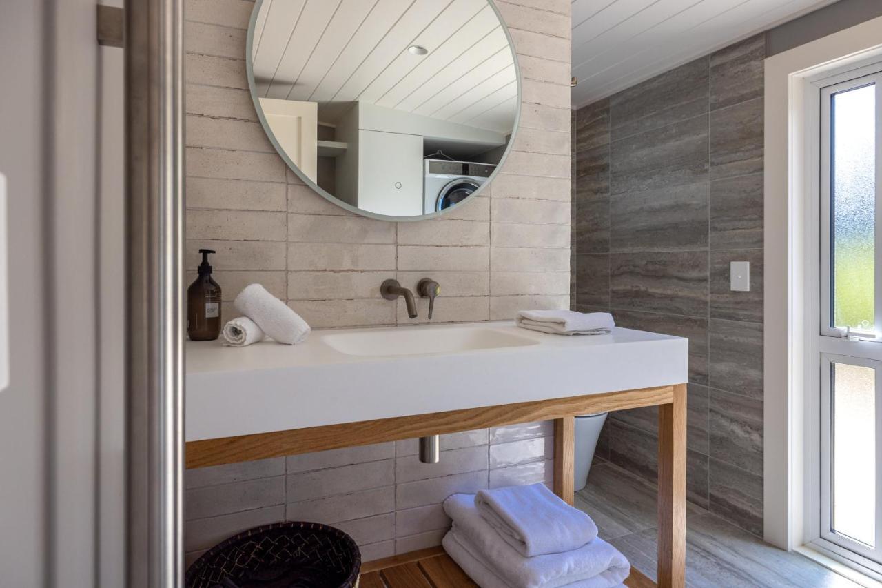 Oneroa Smiths Cottage - Stay Waiheke מראה חיצוני תמונה